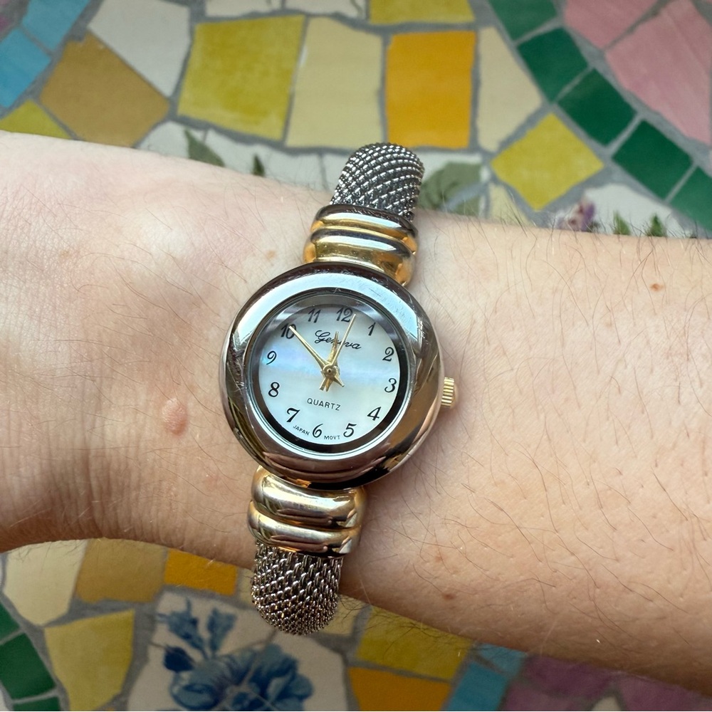 Geneva Quartz Stainless Steel Silver Hinged Watch — Water Resistant Watches